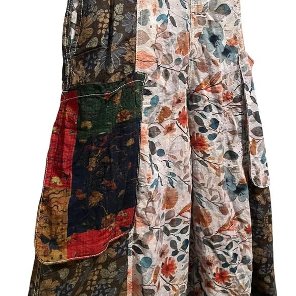 POL Multi-Color Floral Jogger Fit Woven Overalls - Picture 5 of 10